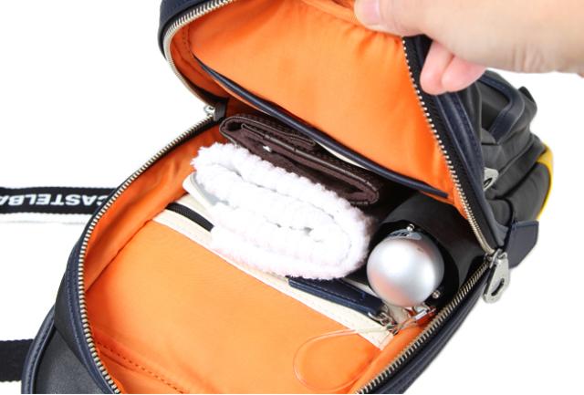 カステルバジャック CASTELBAJAC ドミネ Dominer ボディバッグ 024911