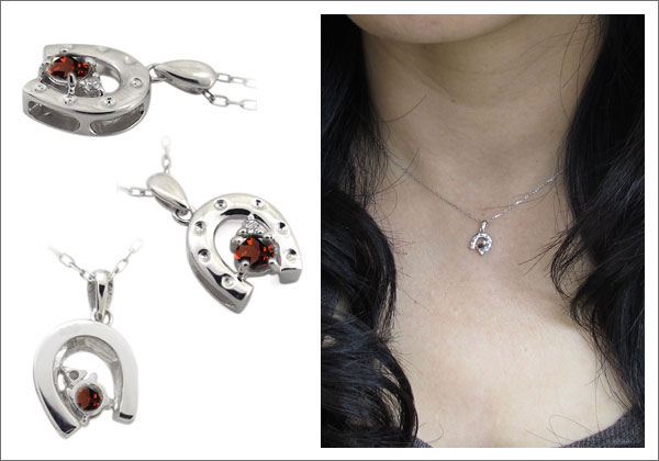 馬蹄　ネックレス