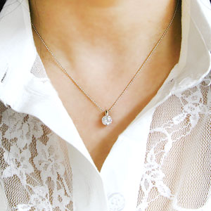 シンプル キュービックジルコニア ペンダント K10