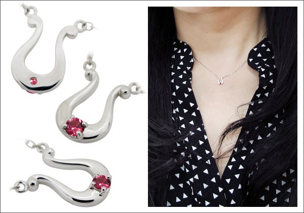 ハープ 馬蹄 ペンダント