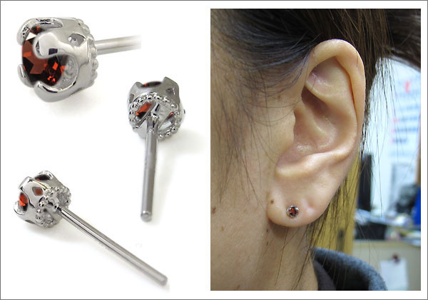 一粒 ピアス ガーネット