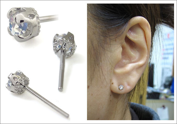 一粒 ピアス ロイヤルブルームーンストーン 