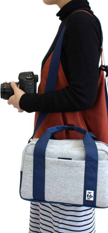 チャムス ショルダー チャムス CHUMS カメラボストンバッグ スウェット (ch60-0805) チャムス バッグ chums カメラバッグ チャムス CHUMS 店舗 CHUMS(チャムス)ONLINESHOP ペンギン オススメランキング プレゼント人気 通販 一眼レフ カメラバッグ デジカメケース ショルダーバッグ
