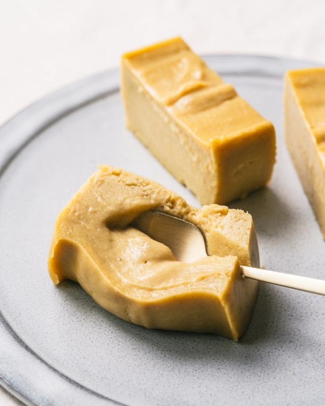 ごまおからのフィナンシェ