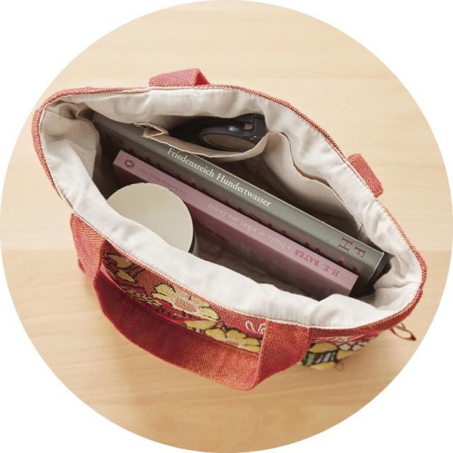 御祝.お返し,引出物,香典返し,記念品は:ムーミン 花と一緒に ゴブラン織りミニバッグ 4992272542943