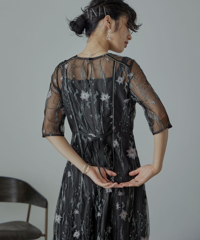ドレスアン(Dress Ann)/フラワー刺繍チュールドレス結婚式 ドレスアン(Dress Ann)/フラワー刺繍チュールドレス結婚式