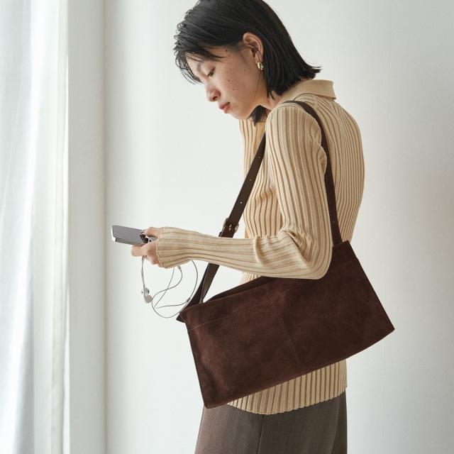 ラシット（russet）/スエード横長ショルダーバッグ(CE−1578)の通販は