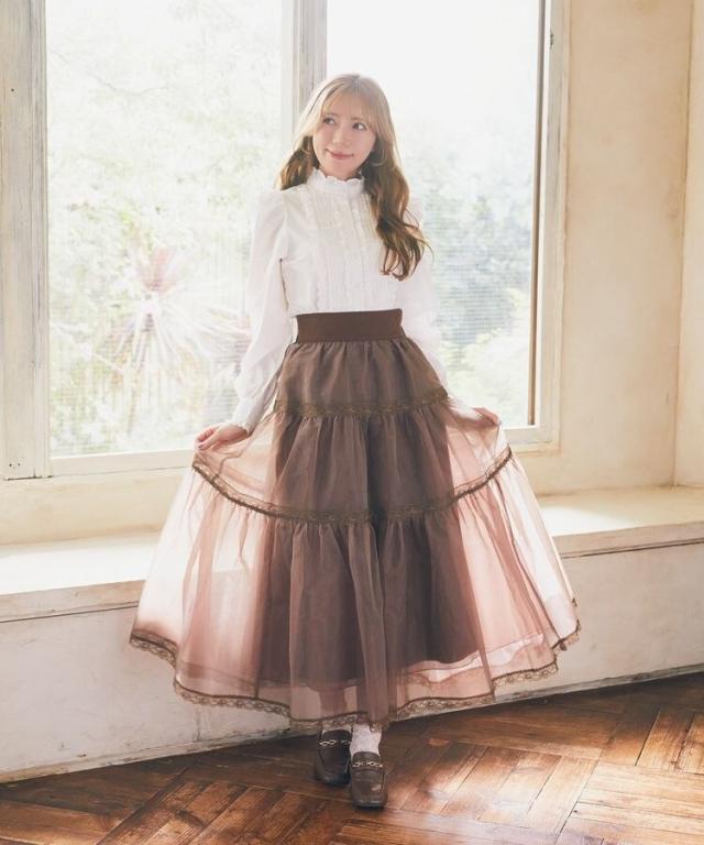 あいにゃん Areeam オーガンジー ティアード スカート ブラウン Areeam オーガンジーティアードスカート オフホワイト あいにゃん 白