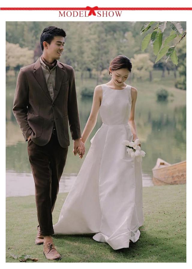 ウェディングドレス ロング丈 トレーン付き ノースリーブ ウエディング