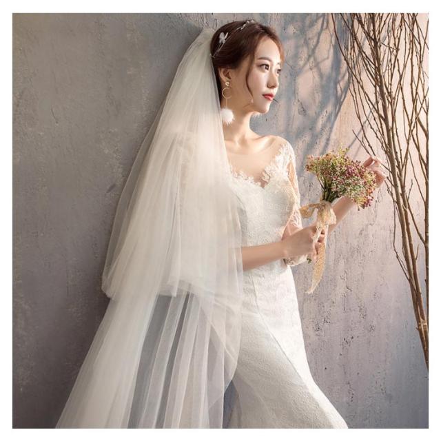 ウェディングドレス マーメイドライン トレーン付き ドレス