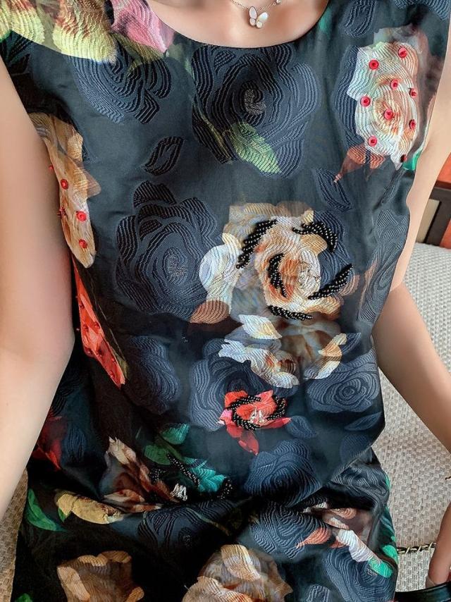 ワンピース ラウンドネック 花柄 総柄プリント ビーズ 膝上 涼しげ