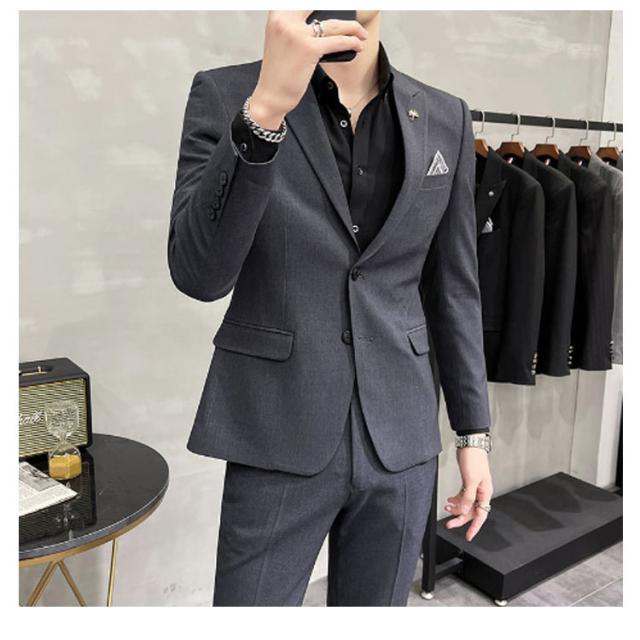 2点セット ジャケット+パンツ 上下セット 礼服 メンズ スタイリッシュ フォーマルスーツ スリムスーツ 韓国風 2つボタン シングル スーツ ブラックスーツ 喪服 冠婚葬祭 結婚式 黒 オールシーズン 気質優雅 2点セット ジャケット+パンツ 上下セット 礼服 メンズ スタイリッシュ