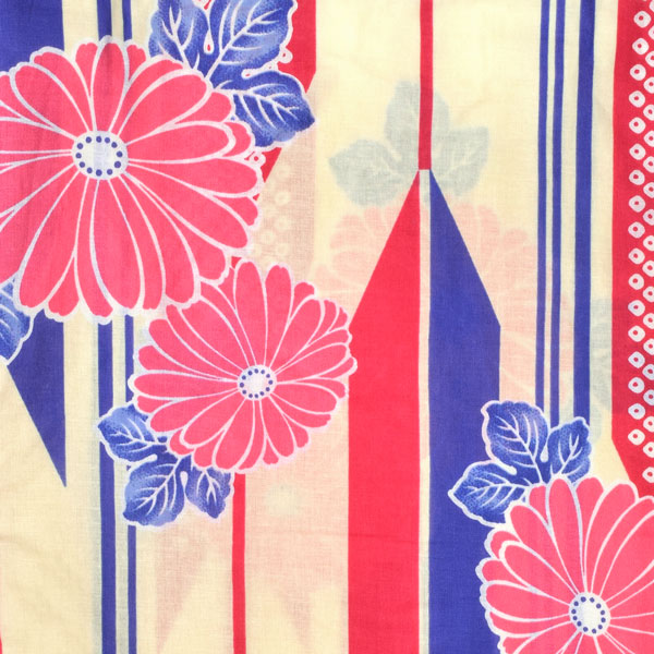 浴衣 レディース 単品 「クリーム色地　矢羽根、ピンク　菊、ピンク」 フリーサイズ レトロ モダン 大人柄 女性浴衣単品 女浴衣 ゆかた yukata 【メール便不可】