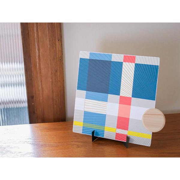 都うちわ 「角扇北欧柄」 団扇 都団扇 日本製 誕生日 母の日 父の日 敬老の日 贈り物 プレゼント ギフト 【メール便不可】