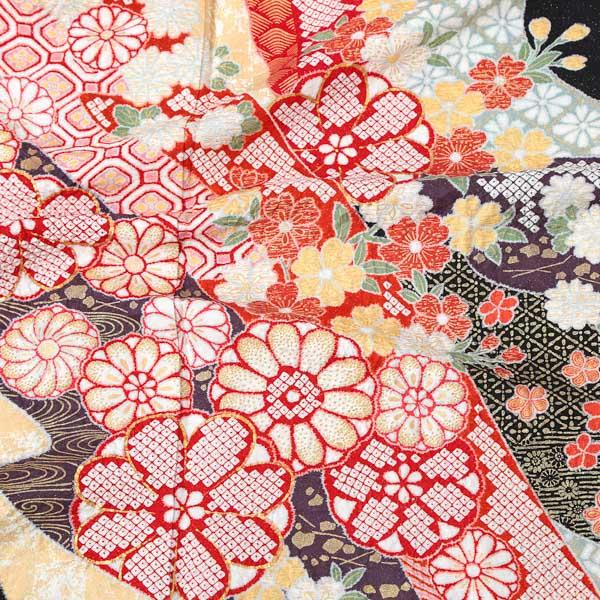 【新古品】お仕立て上がり 振袖単品 「黒地　雲取り、菊水に楓」 振り袖 着物 レディース 成人式 結婚式 結納 パーティー 晴れ着 【メール便不可】