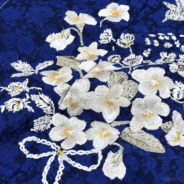 七五三 着物 7歳 ブランド 四つ身着物 単品 kamishibai 「ロイヤルブルー　野の花」 かみしばい 女の子 7才 女児用 子供着物 七才のお祝い着向け 【メール便不可】