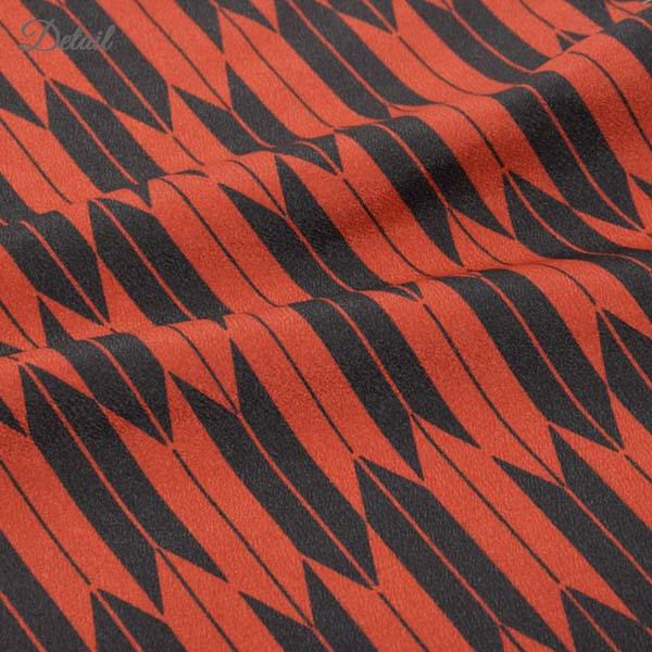 袴セット ジュニア 小学生 女の子「矢羽 赤×黒+黒」 卒業式 子供用 133〜159cm (着物+袴+二尺袖用襦袢+袴下帯) 3S・SS/2S・S・Mサイズ 女の子袴セット 大人の小さいサイズ 矢羽根 矢絣【メール便不可】