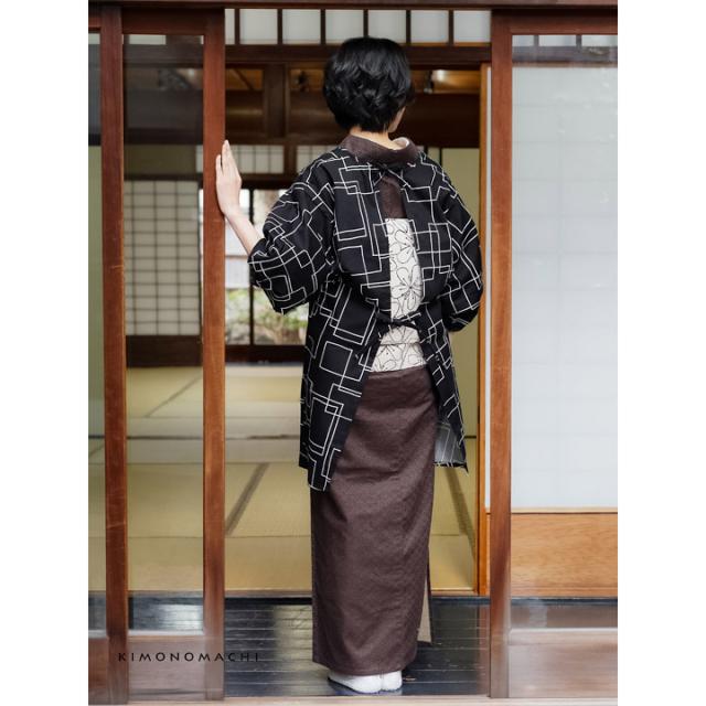 ロング丈 割烹着「黒地　スクエア」実用的 日本製 オシャレ かわいい 綿割烹着 ロング割烹着 着物割烹着 エプロン プレゼント最適品＜H＞【メール便不可】