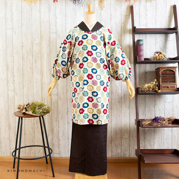 ロング丈 割烹着「生成り色　編み物風のお花」日本製 オシャレ かわいい 綿割烹着 ロング割烹着 着物割烹着 エプロン プレゼント最適品 【送料無料】【メール便不可】