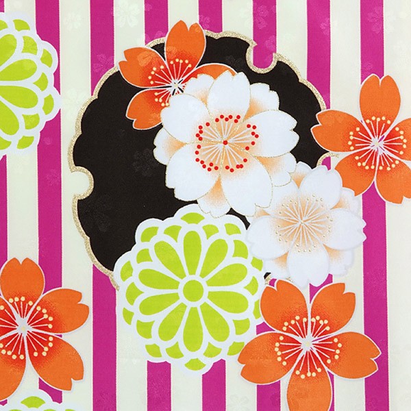 【中古品】ジュニア用 振袖単品 「クリーム ピンク縞に雪輪桜」 仕立て上がり 着物 小振袖 二尺袖 袴に合わせて ショート丈 子ども 子供 キッズ ジュニア 女の子 卒業式 入学式 小学校 小学生 中学校 中学生 十三参り 十三詣り 貸衣装処分 レンタル処分品【メール便不可】