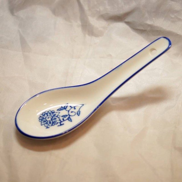 未使用品】中国 景徳鎮 れんげ 15本 ホタル焼き 蛍手 透かし レンゲ