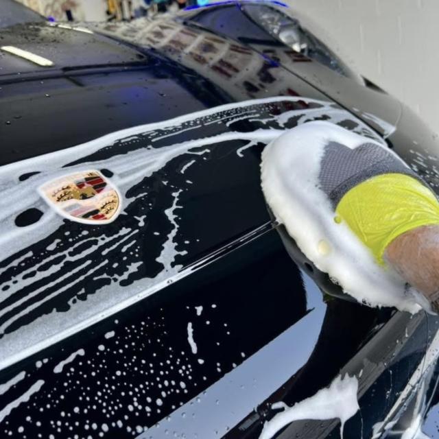 ムートングローブ 洗車用品