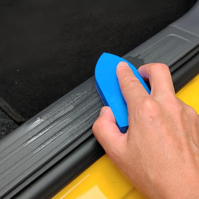 未塗装 樹脂パーツ 無塗装 プラスチック クリーナー ブラシ 洗車グッズ 洗車用品 カーケア用品