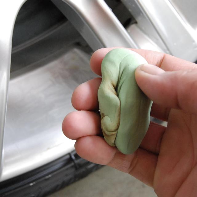 ホイールクリーナー ブレーキダスト 除去 鉄粉除去 粘土 ねんど ネンド ホイールクレイ ホイール洗浄 洗車の王国 SENSHA