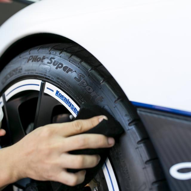 タイヤワックス タイヤコーティング 洗車の王国