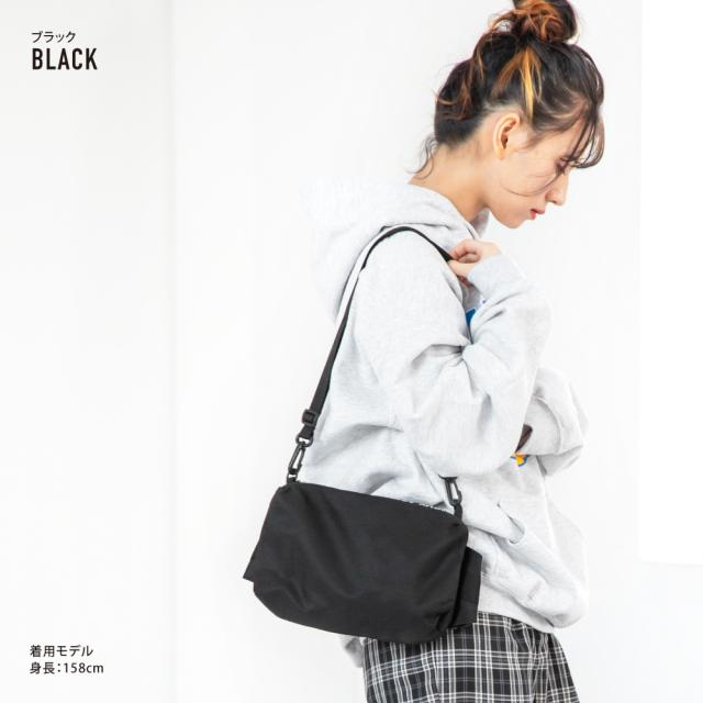 ウエストバッグ