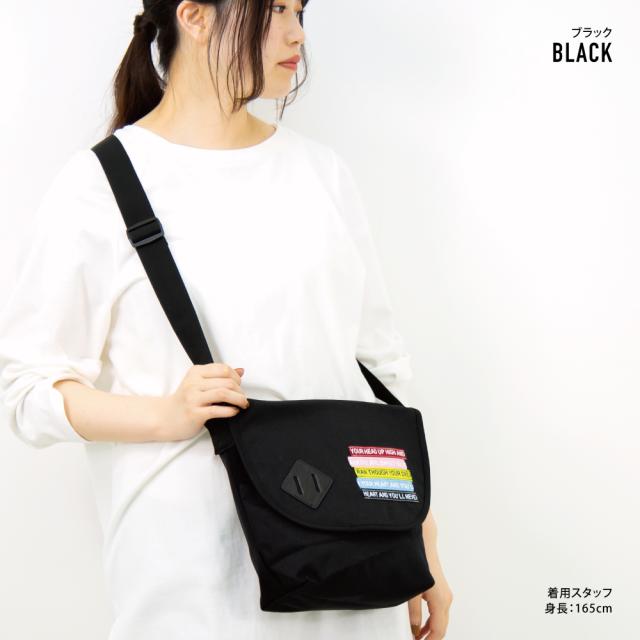 ショルダーバッグ