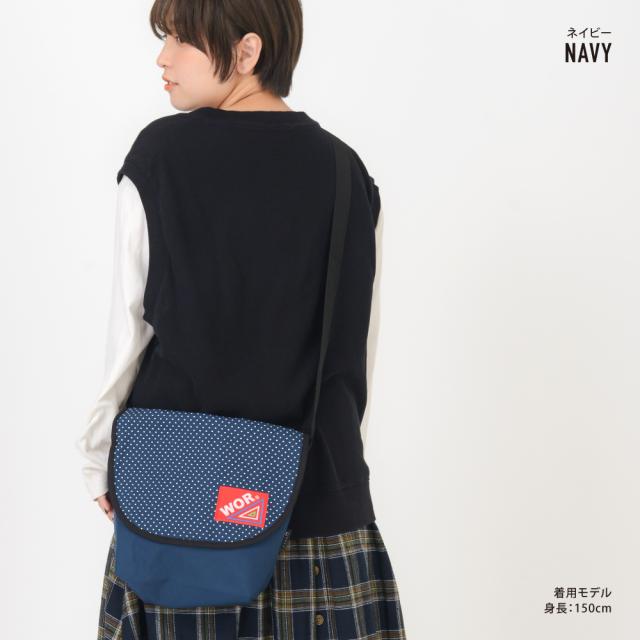 ショルダーバッグ