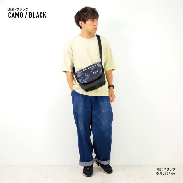 ショルダーバッグ