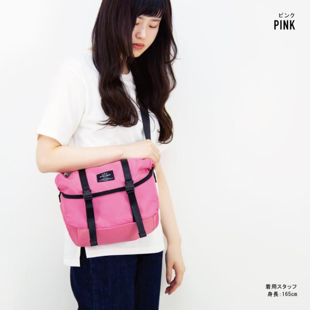 ショルダーバッグ