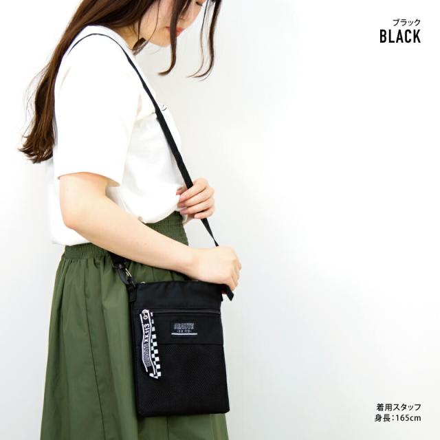 ショルダーバッグ