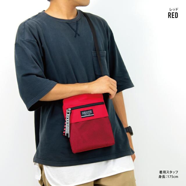 ショルダーバッグ