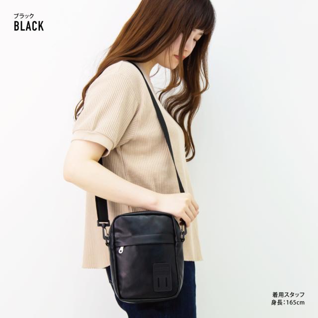ショルダーバッグ