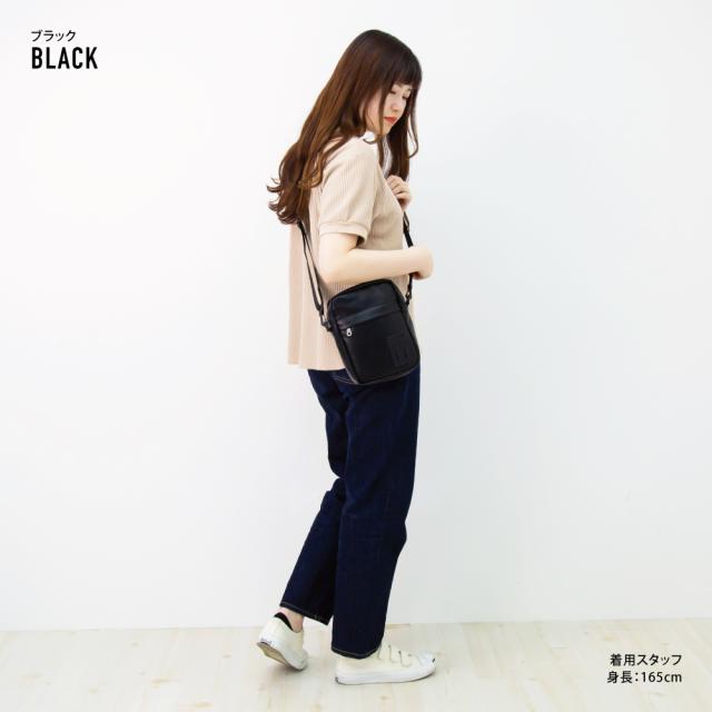 ショルダーバッグ