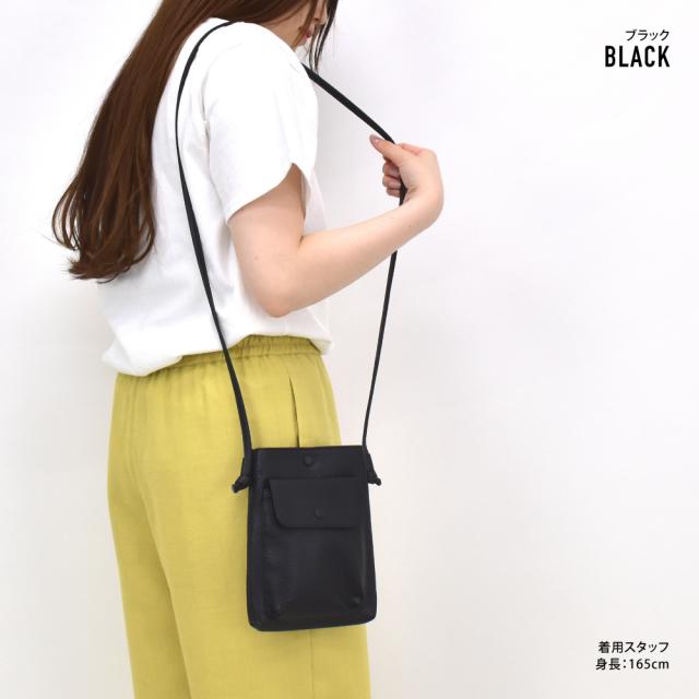 ショルダーバッグ