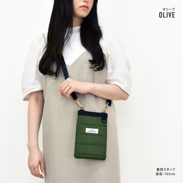 ショルダーバッグ