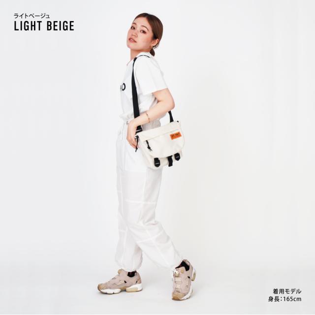 ショルダーバッグ