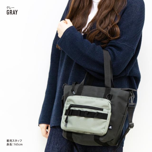 ショルダーバッグ