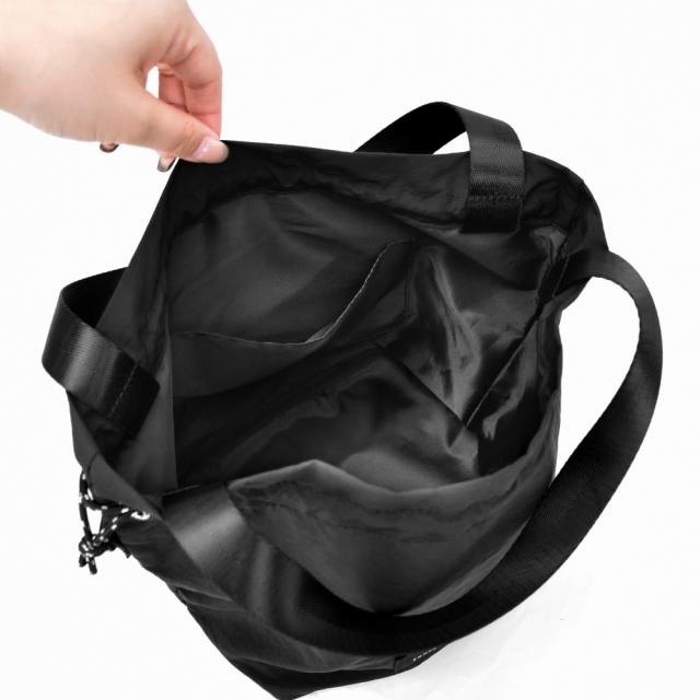 ショルダーバッグ