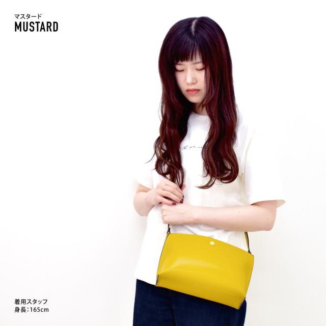 ショルダーバッグ