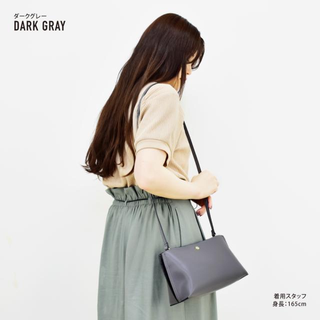 ショルダーバッグ