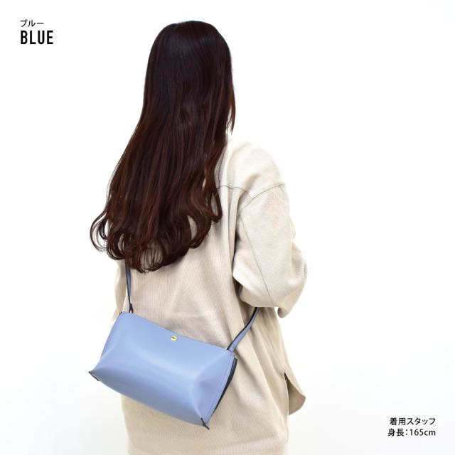 ショルダーバッグ