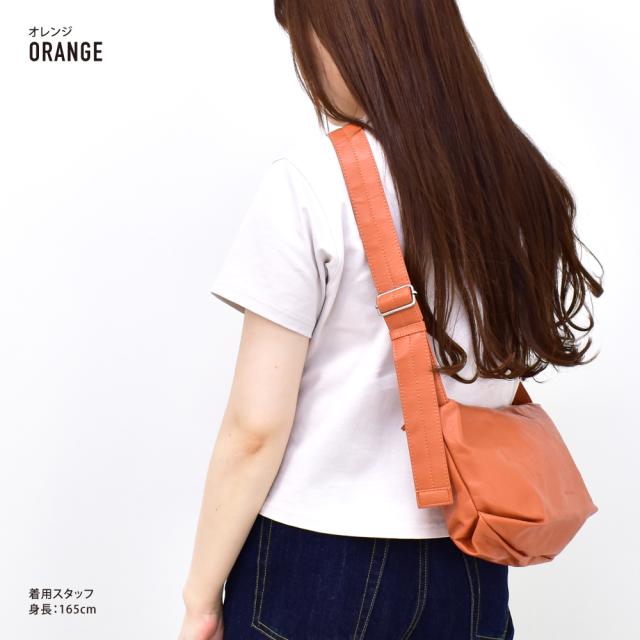 ショルダーバッグ