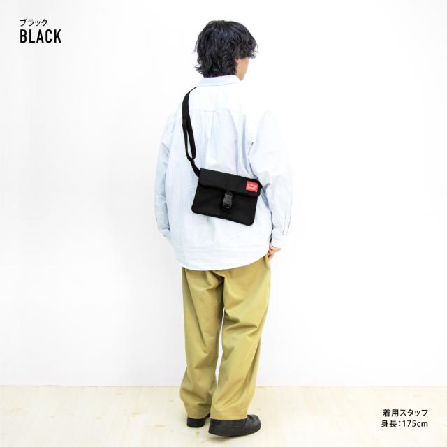 ショルダーバッグ