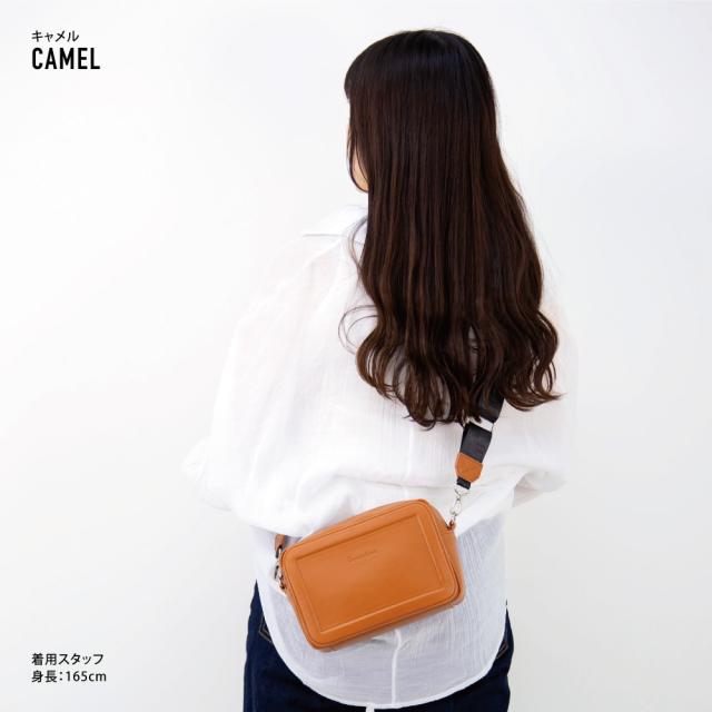 ショルダーバッグ