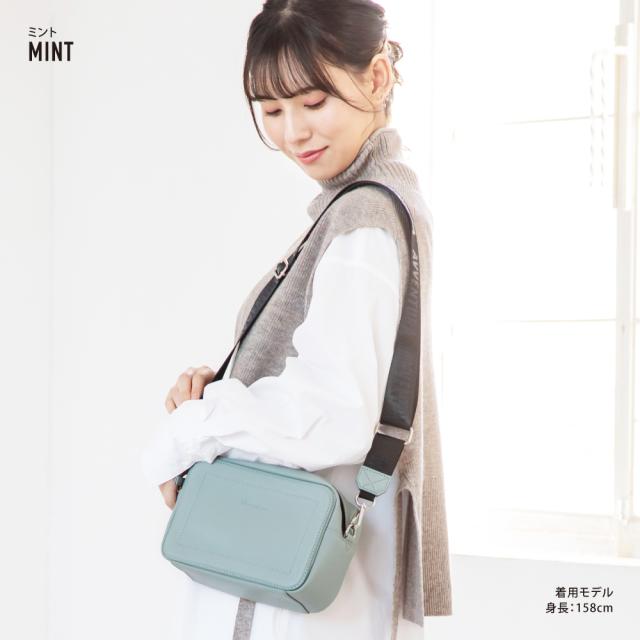 ショルダーバッグ